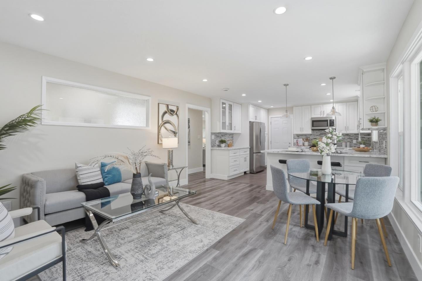 Detail Gallery Image 16 of 54 For 2115 Clarke Ave, East Palo Alto,  CA 94303 - 3 Beds | 1/1 Baths