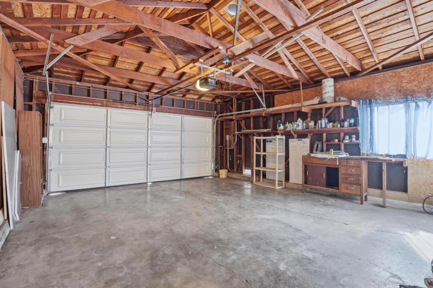 Detail Gallery Image 28 of 54 For 2115 Clarke Ave, East Palo Alto,  CA 94303 - 3 Beds | 1/1 Baths