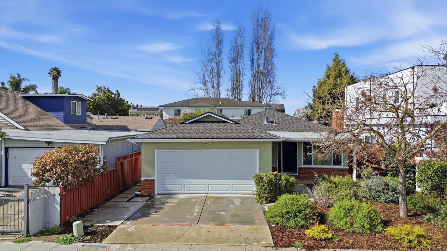 Detail Gallery Image 40 of 54 For 2115 Clarke Ave, East Palo Alto,  CA 94303 - 3 Beds | 1/1 Baths