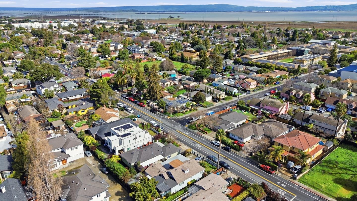 Detail Gallery Image 51 of 54 For 2115 Clarke Ave, East Palo Alto,  CA 94303 - 3 Beds | 1/1 Baths