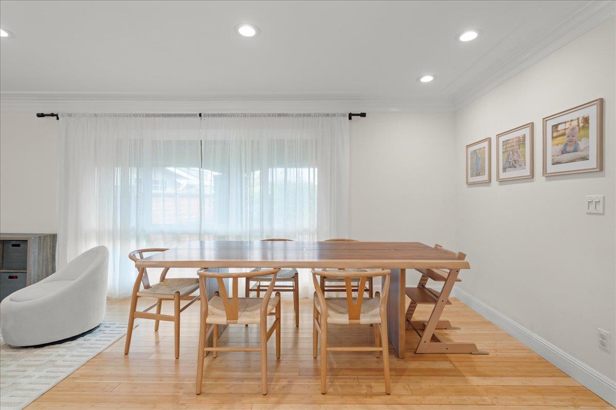 Detail Gallery Image 16 of 49 For 5072 Hawley Ct, San Jose,  CA 95118 - 3 Beds | 2 Baths