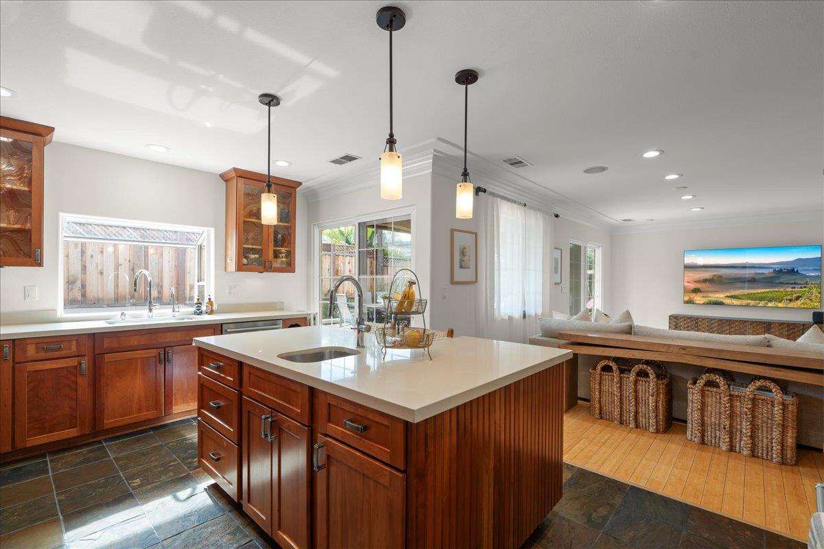 Detail Gallery Image 19 of 49 For 5072 Hawley Ct, San Jose,  CA 95118 - 3 Beds | 2 Baths