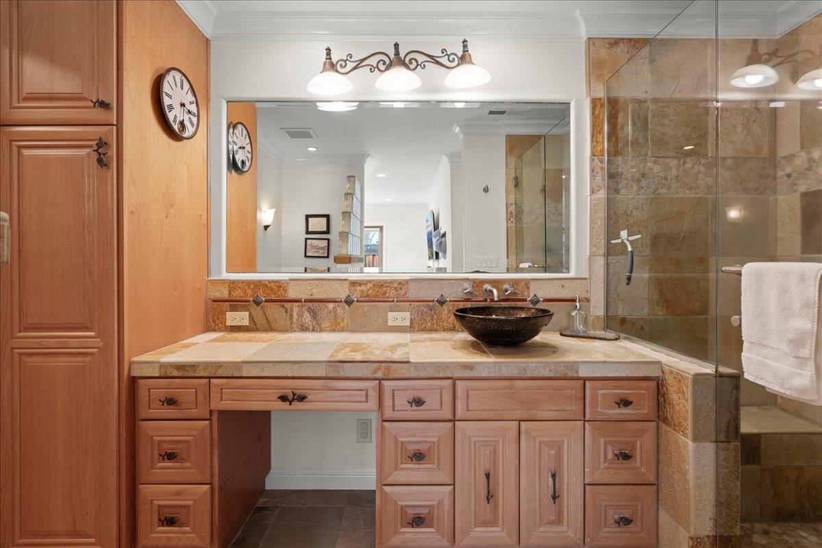 Detail Gallery Image 32 of 49 For 5072 Hawley Ct, San Jose,  CA 95118 - 3 Beds | 2 Baths