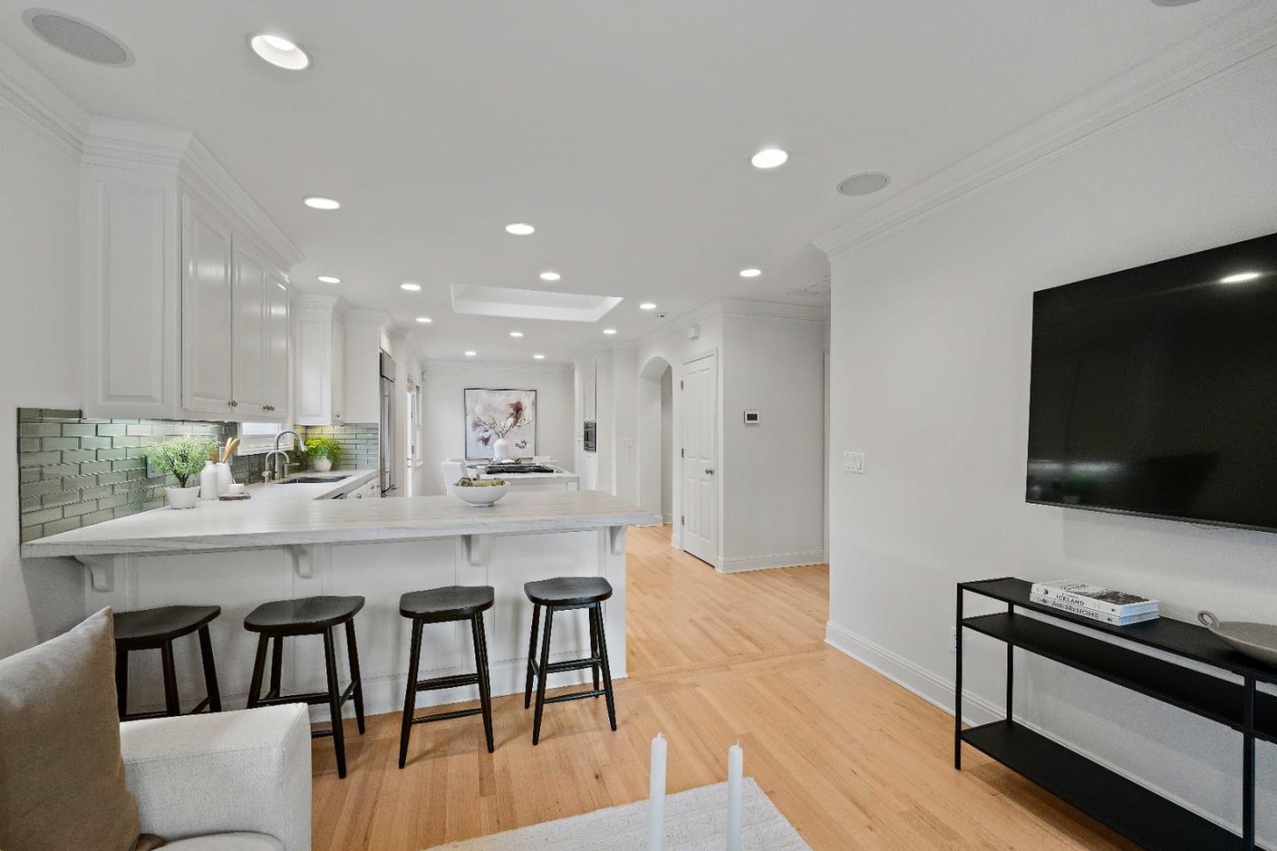 Detail Gallery Image 11 of 56 For 14 Cross Way, Los Gatos,  CA 95030 - 2 Beds | 2 Baths