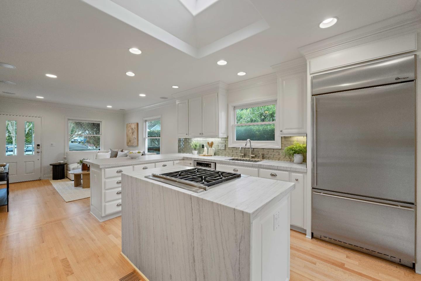 Detail Gallery Image 14 of 56 For 14 Cross Way, Los Gatos,  CA 95030 - 2 Beds | 2 Baths