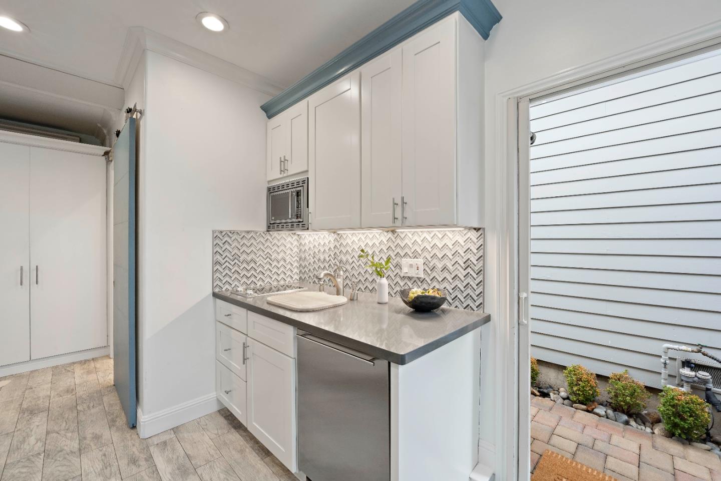 Detail Gallery Image 40 of 56 For 14 Cross Way, Los Gatos,  CA 95030 - 2 Beds | 2 Baths