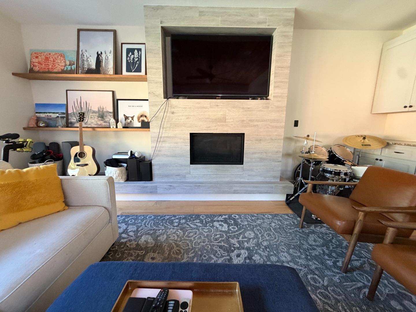 Detail Gallery Image 10 of 14 For 2258 Howard Ave, San Carlos,  CA 94070 - 3 Beds | 2/1 Baths