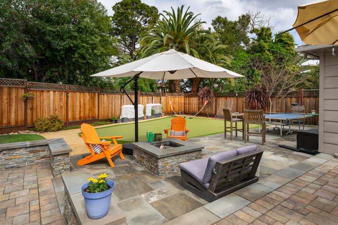Detail Gallery Image 30 of 38 For 2258 Howard Ave, San Carlos,  CA 94070 - 3 Beds | 2/1 Baths