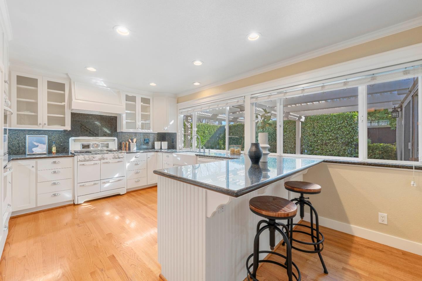 Detail Gallery Image 17 of 50 For 348 Henderson Dr, San Jose,  CA 95123 - 3 Beds | 2 Baths