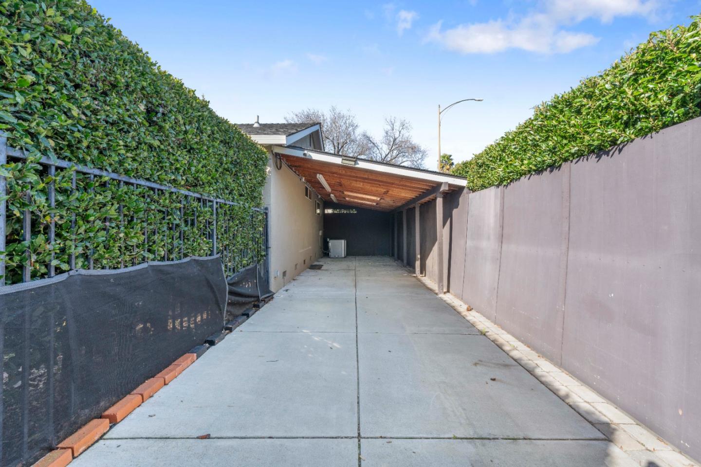 Detail Gallery Image 42 of 50 For 348 Henderson Dr, San Jose,  CA 95123 - 3 Beds | 2 Baths