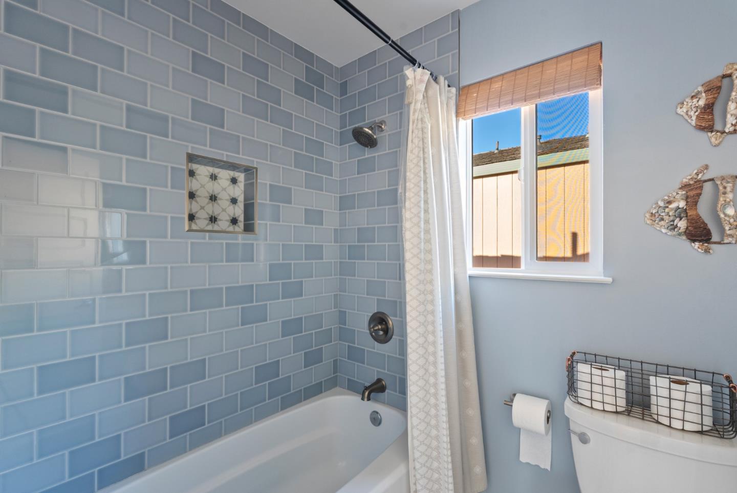 Detail Gallery Image 35 of 57 For 665 Sand Dollar Ln, Watsonville,  CA 95076 - 4 Beds | 3 Baths