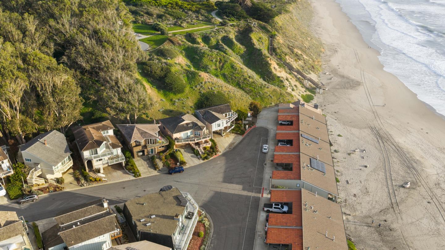 Detail Gallery Image 49 of 57 For 665 Sand Dollar Ln, Watsonville,  CA 95076 - 4 Beds | 3 Baths