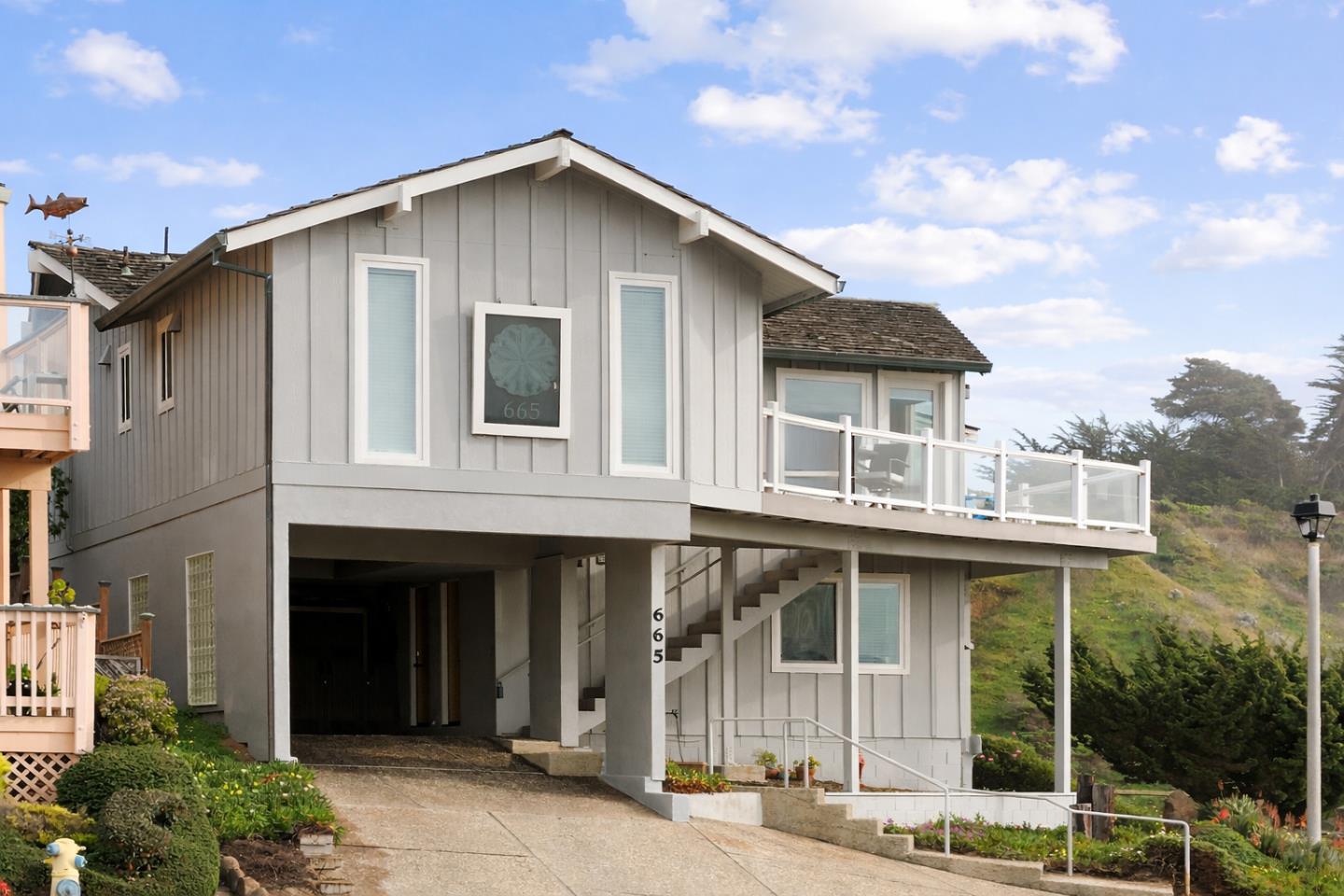 Detail Gallery Image 6 of 57 For 665 Sand Dollar Ln, Watsonville,  CA 95076 - 4 Beds | 3 Baths