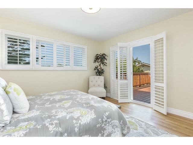 Detail Gallery Image 6 of 9 For 2617 Barclay Way, Belmont,  CA 94002 - 5 Beds | 3 Baths