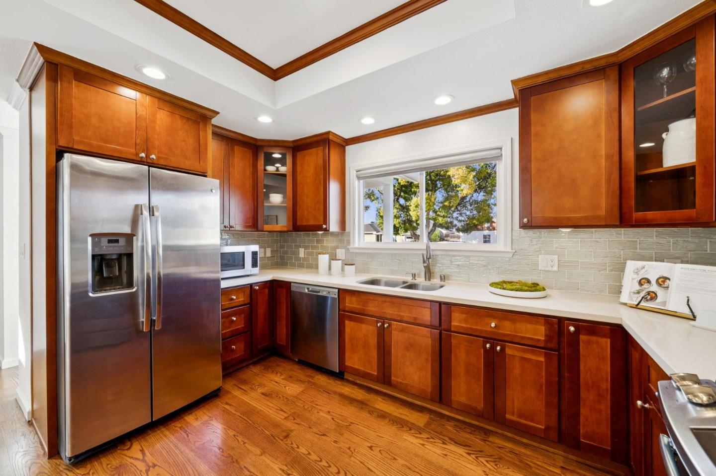 Detail Gallery Image 20 of 77 For 15146 Stratford Dr, San Jose,  CA 95124 - 3 Beds | 3 Baths