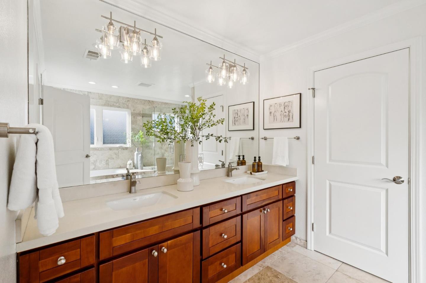 Detail Gallery Image 28 of 77 For 15146 Stratford Dr, San Jose,  CA 95124 - 3 Beds | 3 Baths