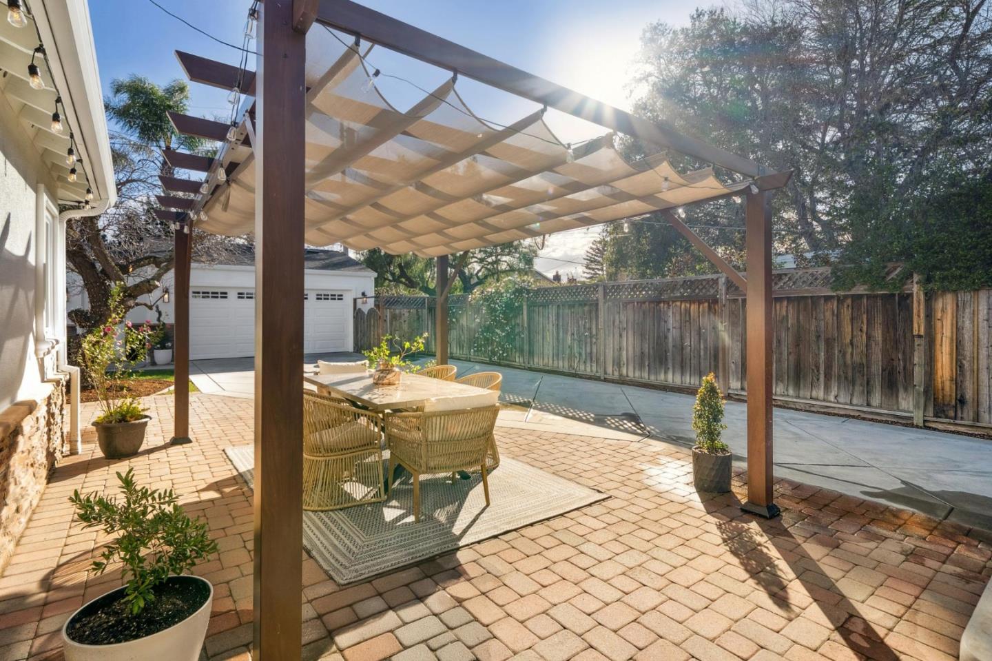 Detail Gallery Image 50 of 77 For 15146 Stratford Dr, San Jose,  CA 95124 - 3 Beds | 3 Baths