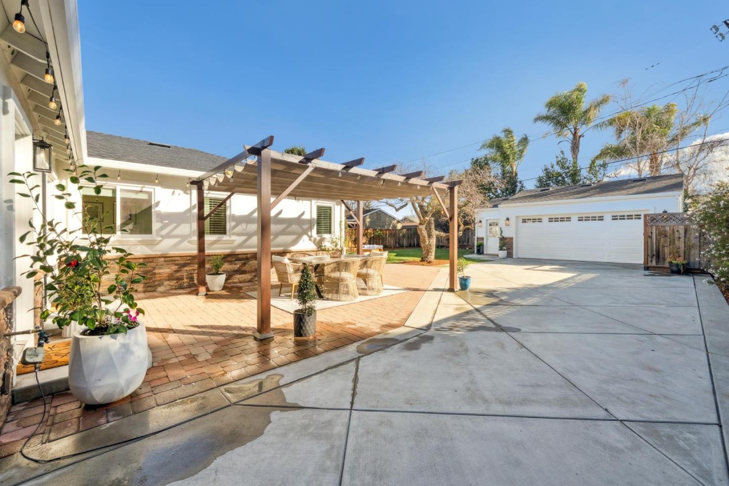 Detail Gallery Image 51 of 77 For 15146 Stratford Dr, San Jose,  CA 95124 - 3 Beds | 3 Baths