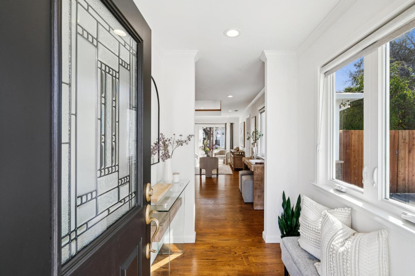 Detail Gallery Image 6 of 77 For 15146 Stratford Dr, San Jose,  CA 95124 - 3 Beds | 3 Baths