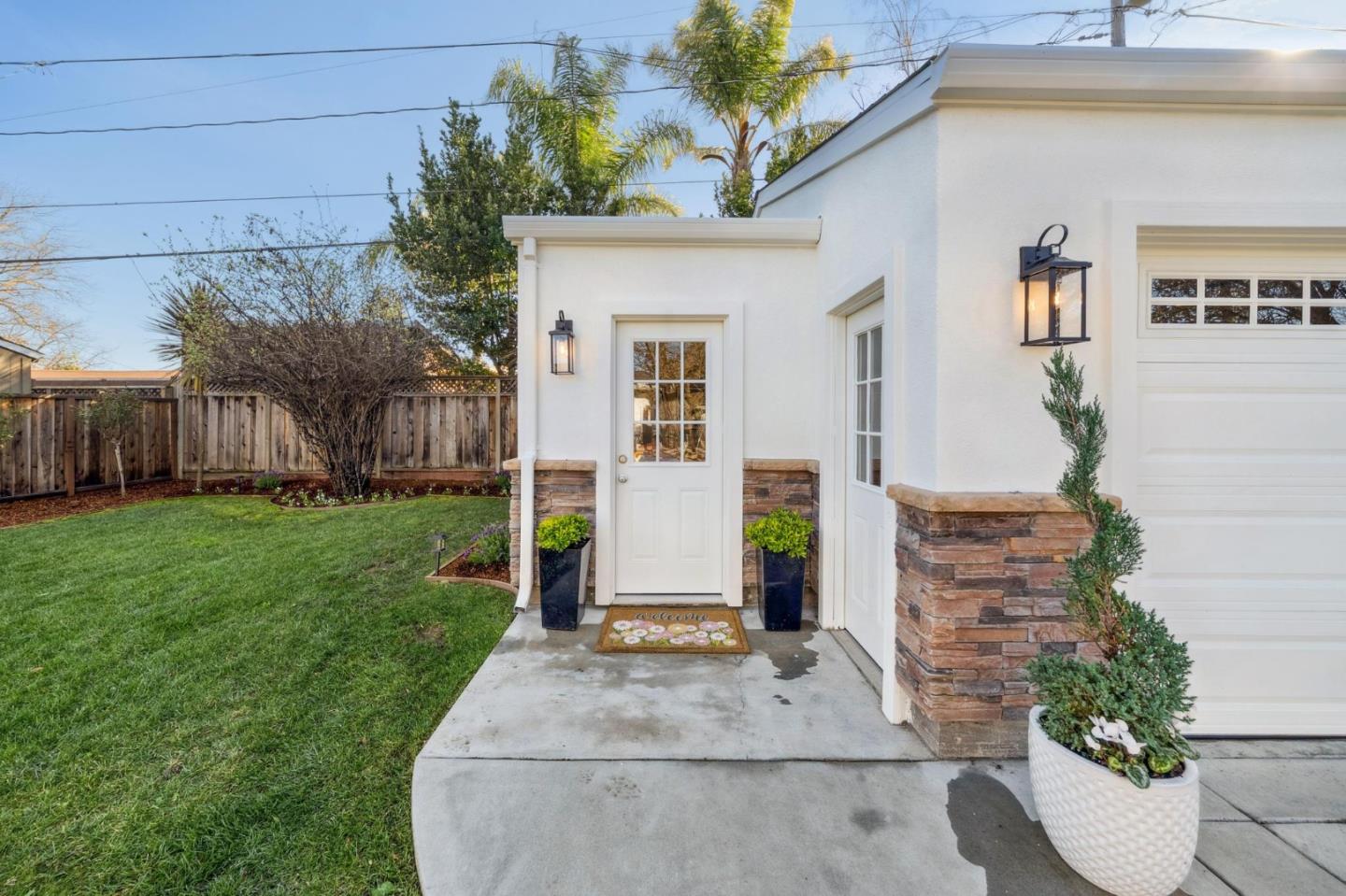 Detail Gallery Image 67 of 77 For 15146 Stratford Dr, San Jose,  CA 95124 - 3 Beds | 3 Baths