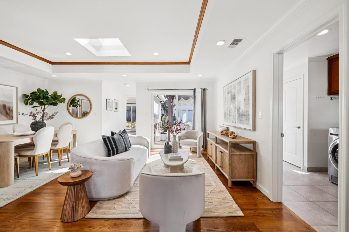 Detail Gallery Image 9 of 77 For 15146 Stratford Dr, San Jose,  CA 95124 - 3 Beds | 3 Baths