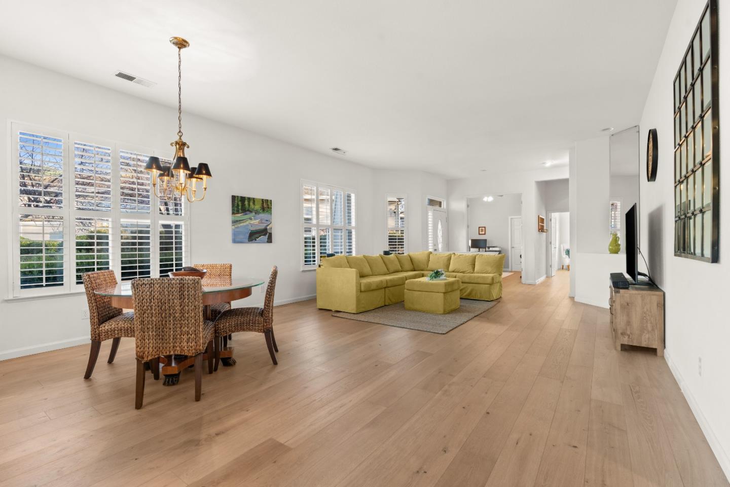 Detail Gallery Image 12 of 40 For 9008 Village View Dr, San Jose,  CA 95135 - 2 Beds | 2/1 Baths