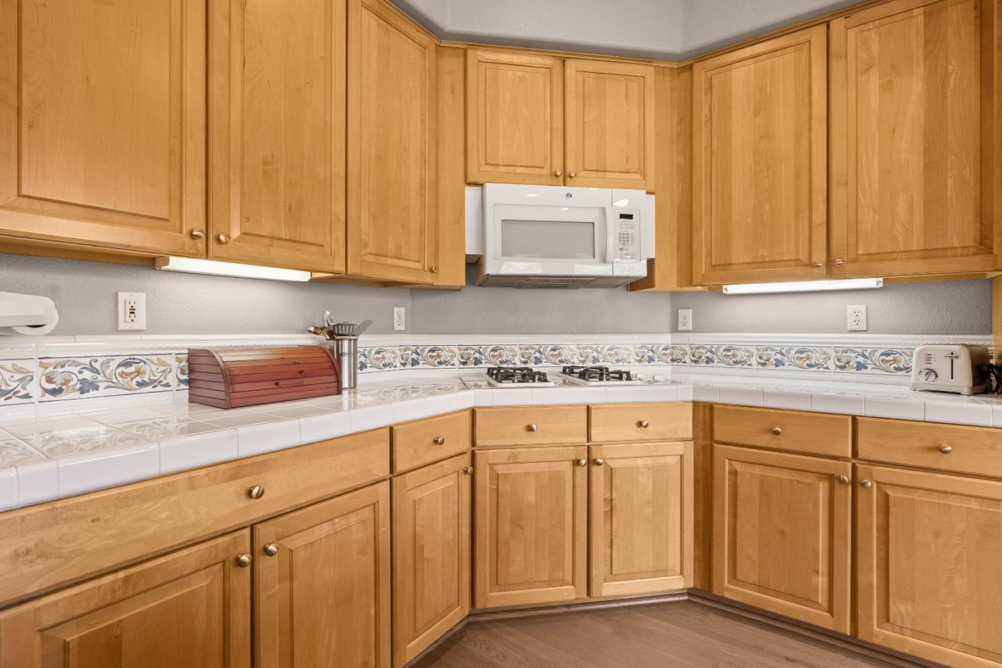 Detail Gallery Image 17 of 40 For 9008 Village View Dr, San Jose,  CA 95135 - 2 Beds | 2/1 Baths