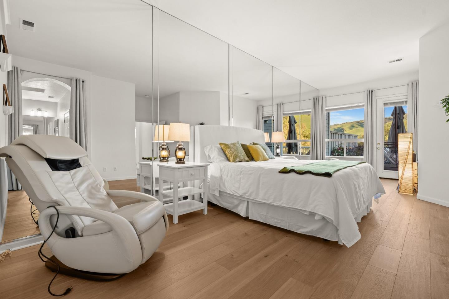 Detail Gallery Image 25 of 40 For 9008 Village View Dr, San Jose,  CA 95135 - 2 Beds | 2/1 Baths