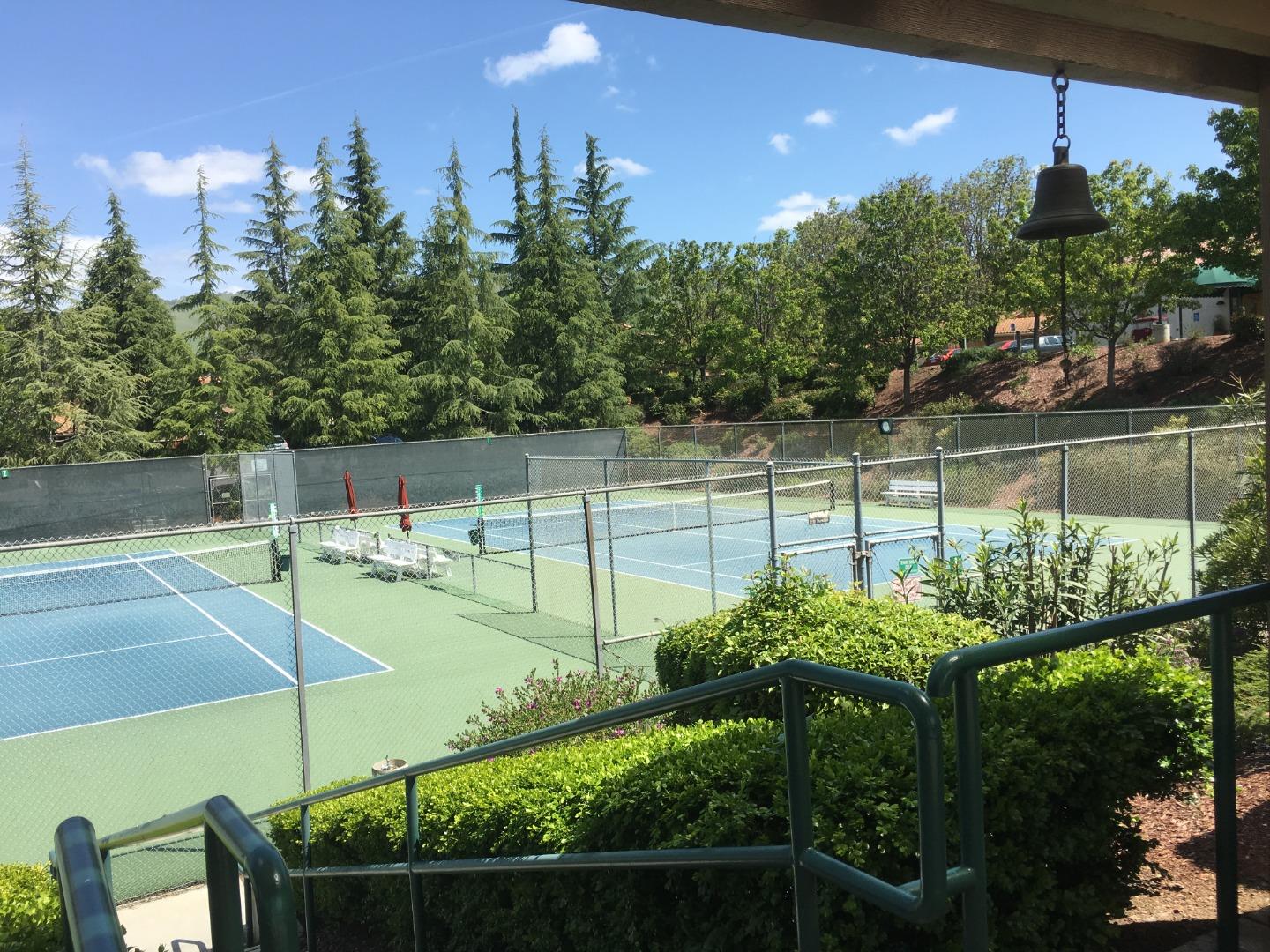 Detail Gallery Image 39 of 40 For 9008 Village View Dr, San Jose,  CA 95135 - 2 Beds | 2/1 Baths