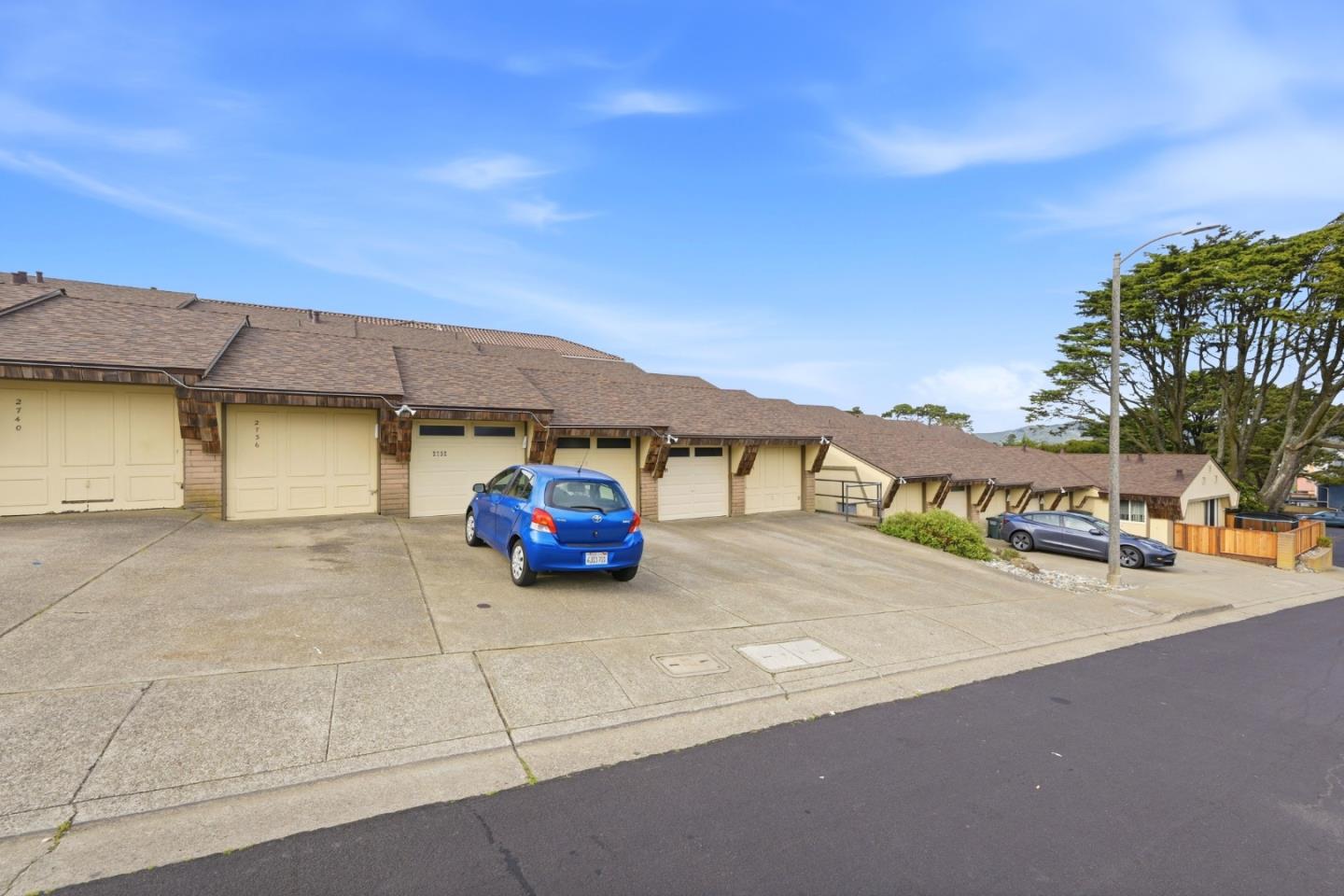 Detail Gallery Image 33 of 36 For 2728 Kilconway Ln, South San Francisco,  CA 94080 - 2 Beds | 1/1 Baths
