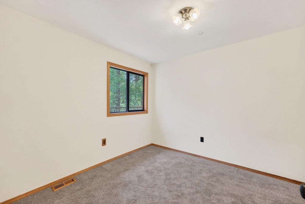 Detail Gallery Image 15 of 32 For 13033 Lompico Rd, Felton,  CA 95018 - 2 Beds | 2 Baths