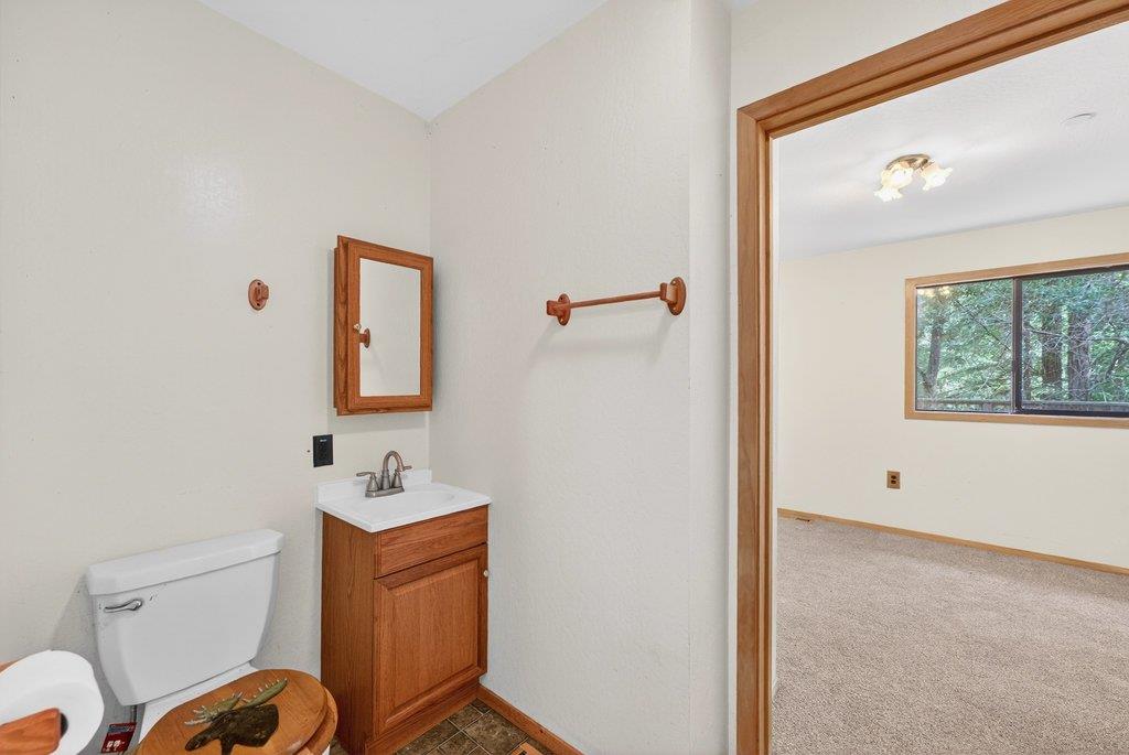 Detail Gallery Image 17 of 32 For 13033 Lompico Rd, Felton,  CA 95018 - 2 Beds | 2 Baths