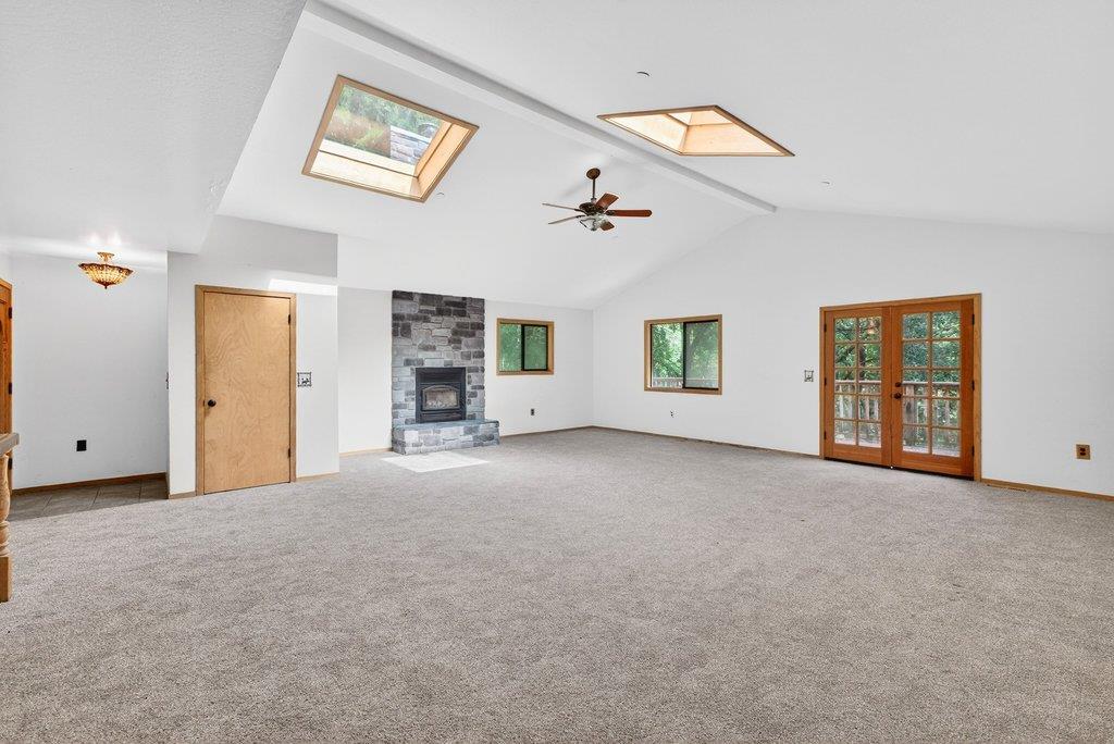 Detail Gallery Image 5 of 32 For 13033 Lompico Rd, Felton,  CA 95018 - 2 Beds | 2 Baths