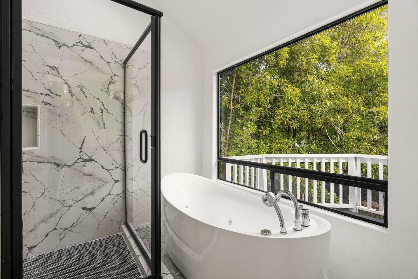 Detail Gallery Image 24 of 58 For 607 Saint Andrews Dr, Aptos,  CA 95003 - 4 Beds | 2/1 Baths