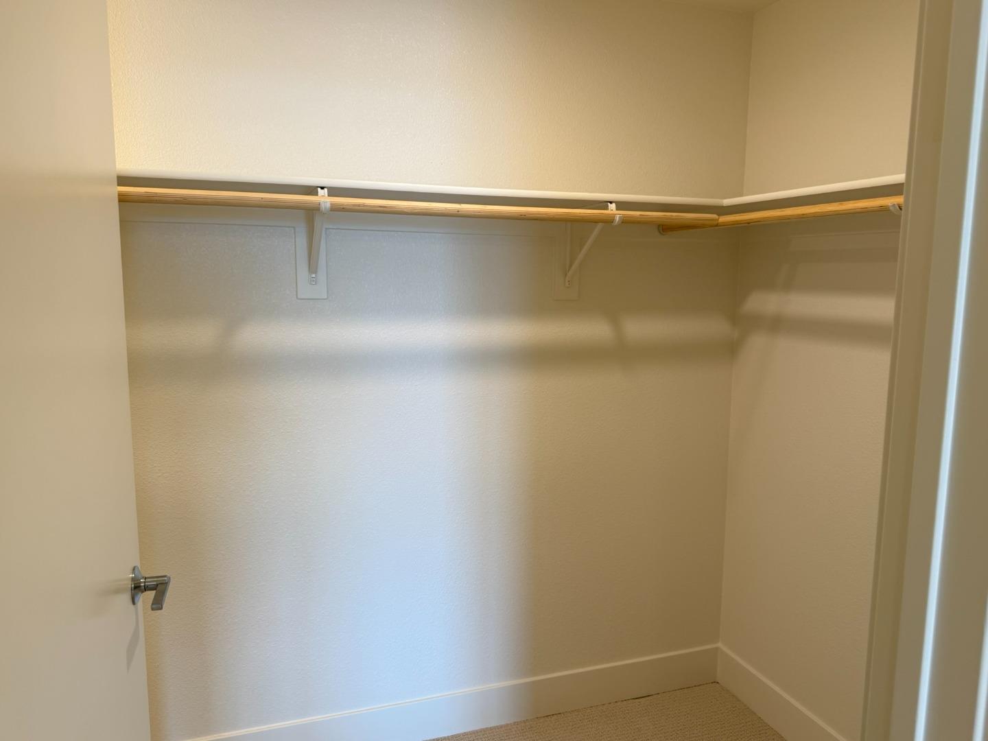 Detail Gallery Image 11 of 21 For 657 Walnut St #429,  San Carlos,  CA 94070 - 2 Beds | 2 Baths