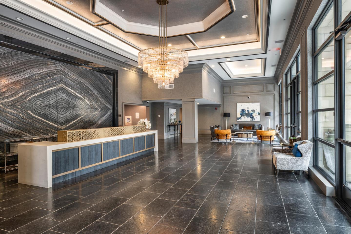 Detail Gallery Image 2 of 21 For 657 Walnut St #429,  San Carlos,  CA 94070 - 2 Beds | 2 Baths