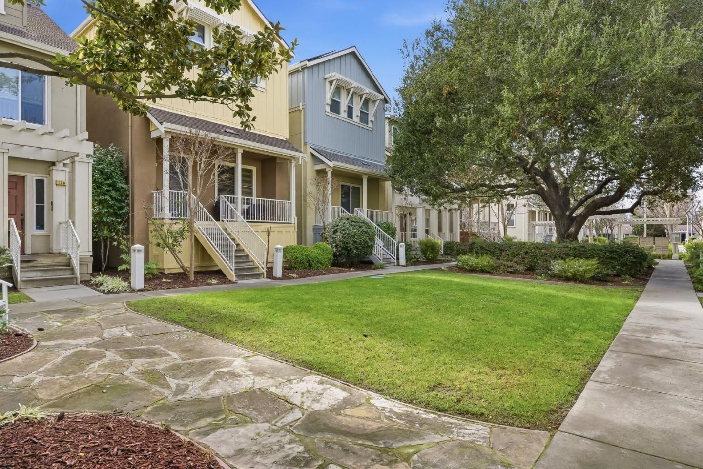 Detail Gallery Image 45 of 54 For 314 Lavender Dr, Mountain View,  CA 94041 - 3 Beds | 2/1 Baths