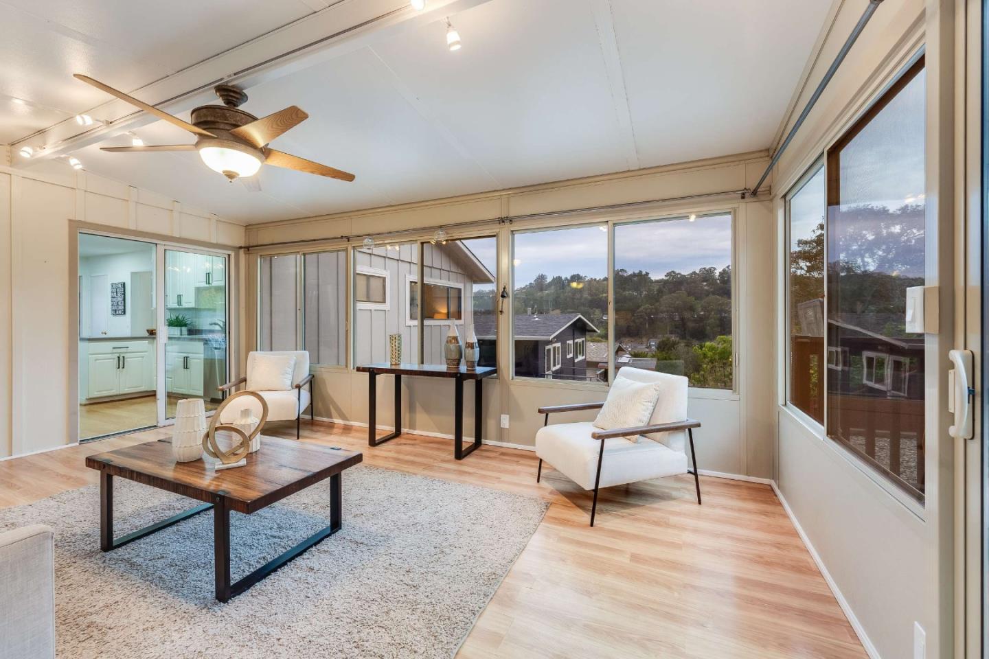 Detail Gallery Image 14 of 61 For 1536 Valdez Way, Pacifica,  CA 94044 - 3 Beds | 2 Baths