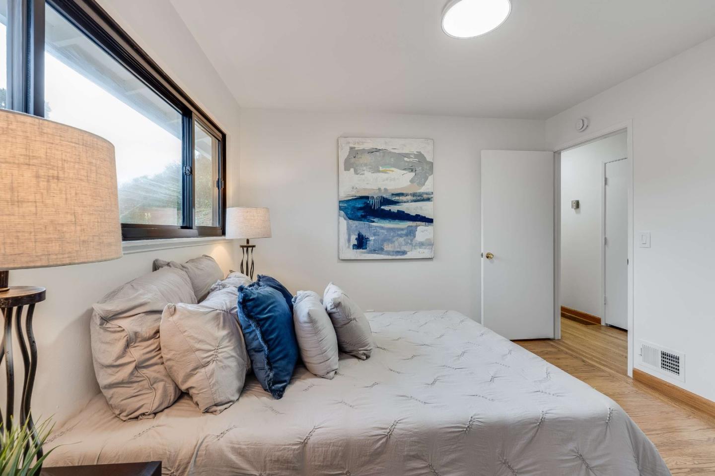 Detail Gallery Image 19 of 61 For 1536 Valdez Way, Pacifica,  CA 94044 - 3 Beds | 2 Baths