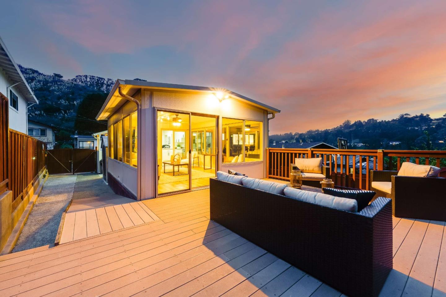 Detail Gallery Image 40 of 61 For 1536 Valdez Way, Pacifica,  CA 94044 - 3 Beds | 2 Baths