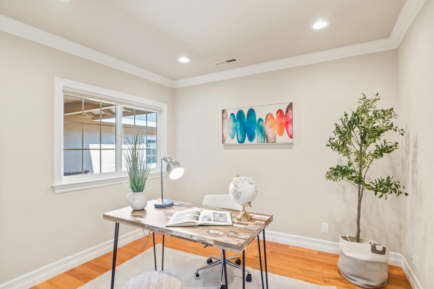 Detail Gallery Image 19 of 32 For 187 Sunset Ave, Sunnyvale,  CA 94086 - 4 Beds | 2 Baths