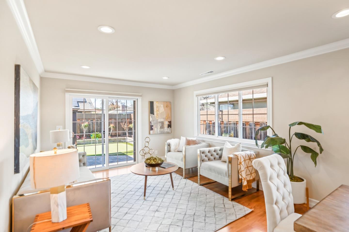 Detail Gallery Image 8 of 32 For 187 Sunset Ave, Sunnyvale,  CA 94086 - 4 Beds | 2 Baths