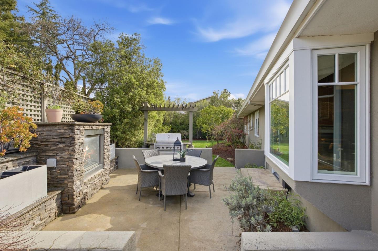 Detail Gallery Image 46 of 47 For 10 Alderlee Way, San Carlos,  CA 94070 - 5 Beds | 4/1 Baths