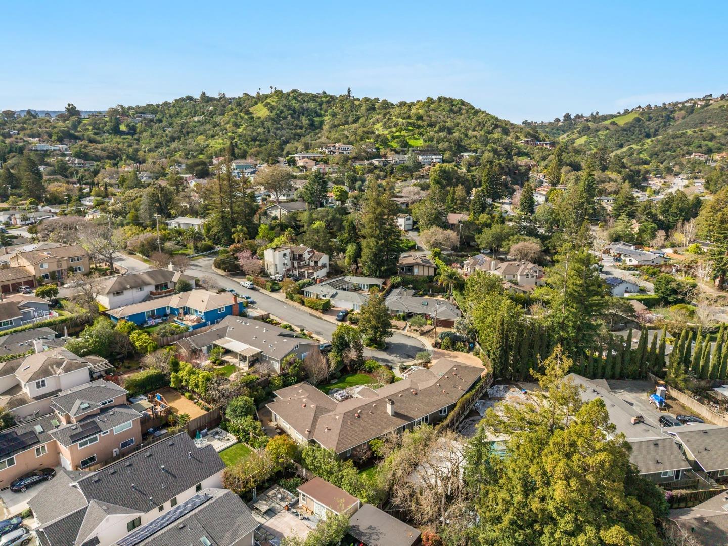 Detail Gallery Image 47 of 47 For 10 Alderlee Way, San Carlos,  CA 94070 - 5 Beds | 4/1 Baths