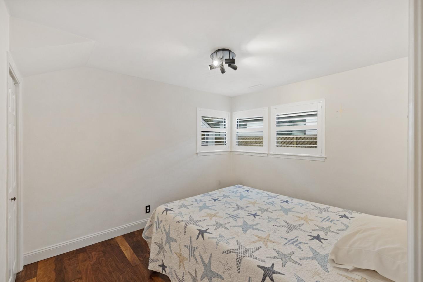 Detail Gallery Image 33 of 44 For 745 Sinex Ave, Pacific Grove,  CA 93950 - 3 Beds | 2 Baths