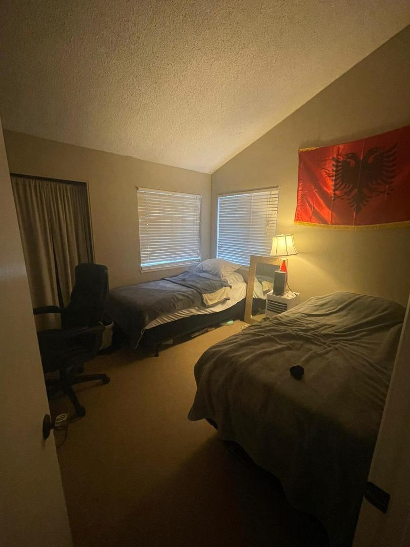 Detail Gallery Image 11 of 15 For 1080 Maywood Ln, Martinez,  CA 94553 - 2 Beds | 1/1 Baths