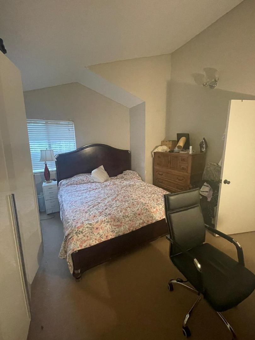 Detail Gallery Image 12 of 15 For 1080 Maywood Ln, Martinez,  CA 94553 - 2 Beds | 1/1 Baths