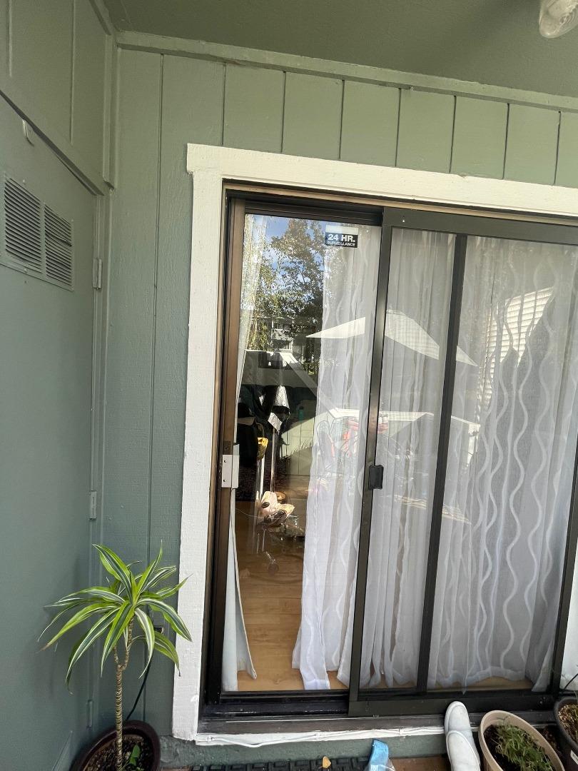 Detail Gallery Image 15 of 15 For 1080 Maywood Ln, Martinez,  CA 94553 - 2 Beds | 1/1 Baths