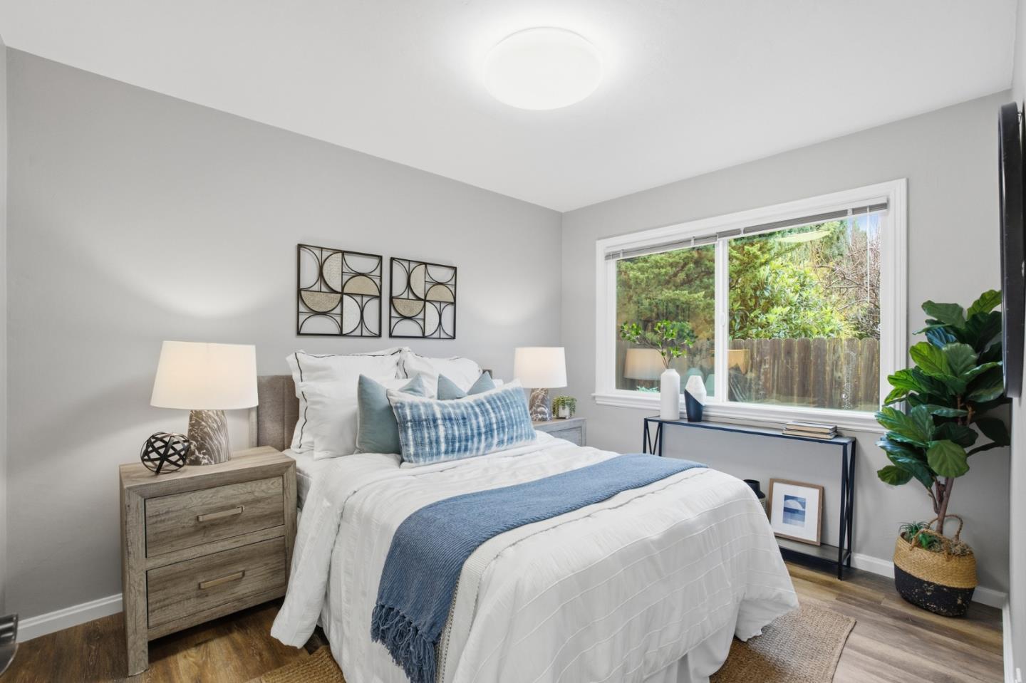 Detail Gallery Image 20 of 52 For 200 Anita Rd, Burlingame,  CA 94010 - – Beds | – Baths