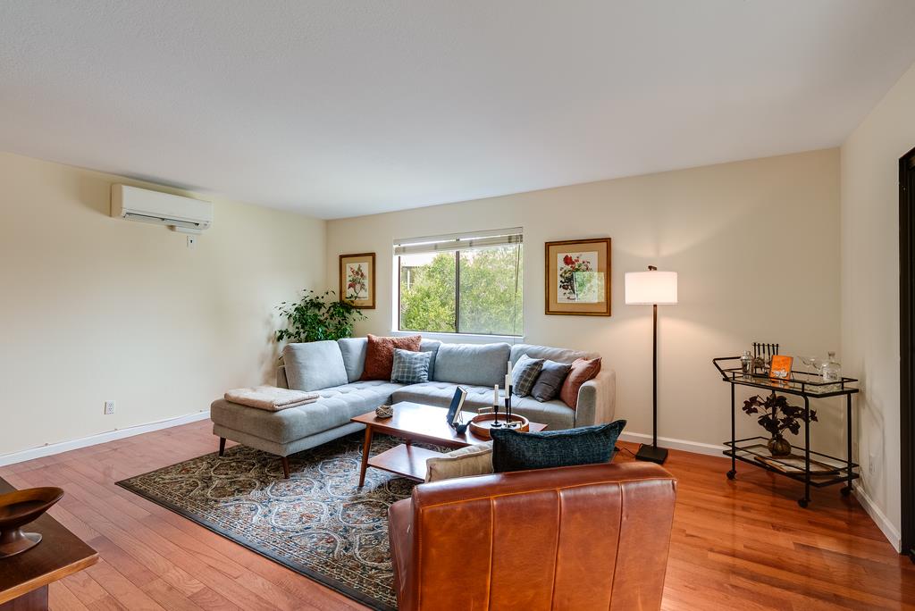 Photo #11: ML82036080 Listing: Photo #11